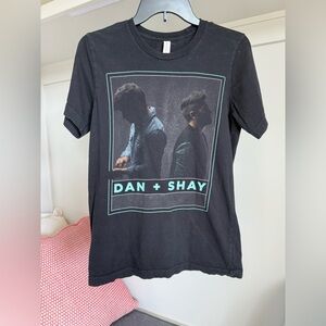 Dan + Shay Black Teal 2018 Band Concert Graphic T-Shirt Size Small